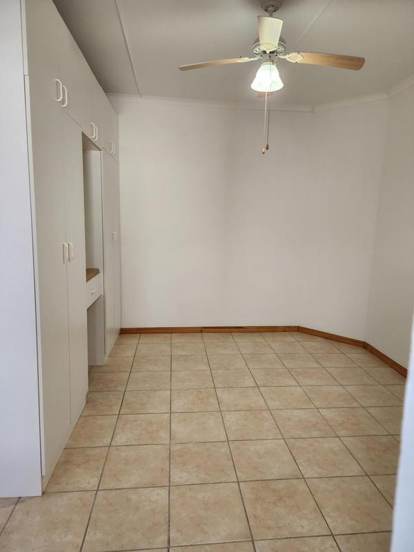 To Let 1 Bedroom Property for Rent in Dwarskersbos Western Cape